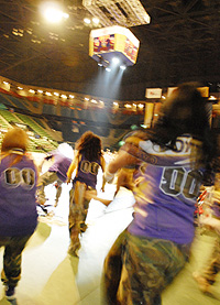 �o�X�P�ƃ_���X�ʐ^